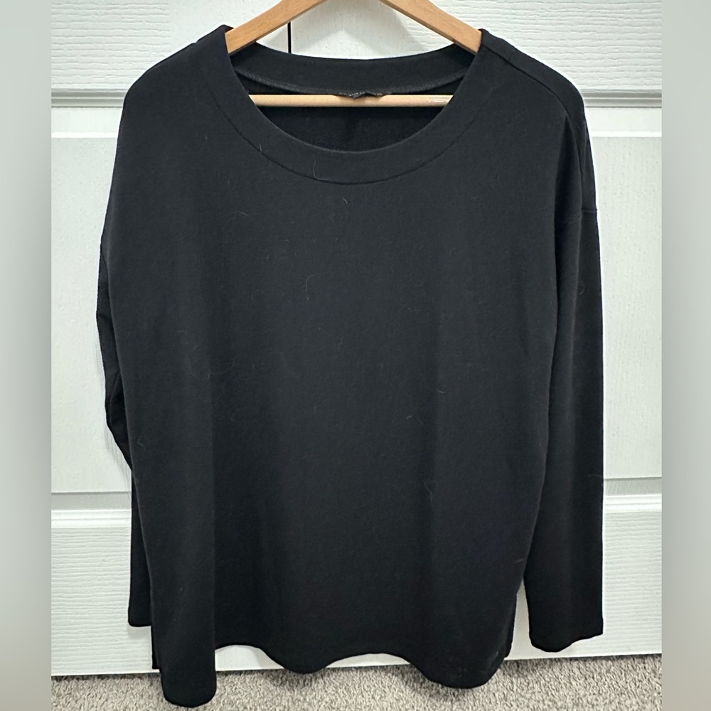 Banana Republic Black Long Sleeve Tee